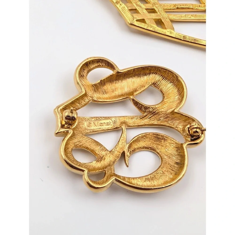 Monet Vintage Brooch Gold Tone Lot of 4 Holiday Christmas‎ Enamel Signed